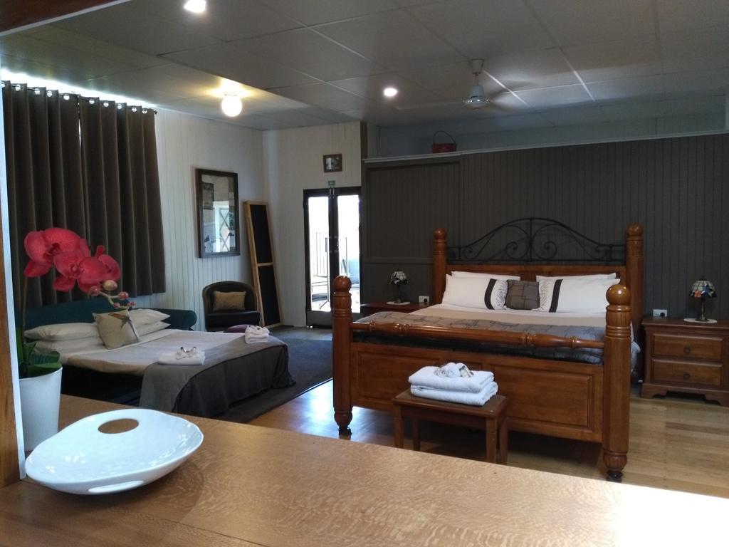 Millaa Millaa Hotel Esterno foto
